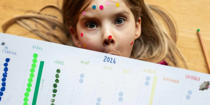 Halfbird Stickerkalender &ndash; Jahreszeiten verstehen & erleben