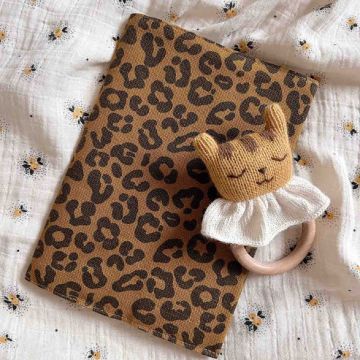 Hülle für das Untersuchungsheft,Chloé Caramel Graou, Rose in April