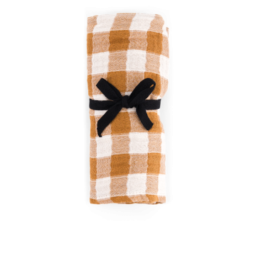 Swaddle M Bianca Vichy Caramel, Rose in April