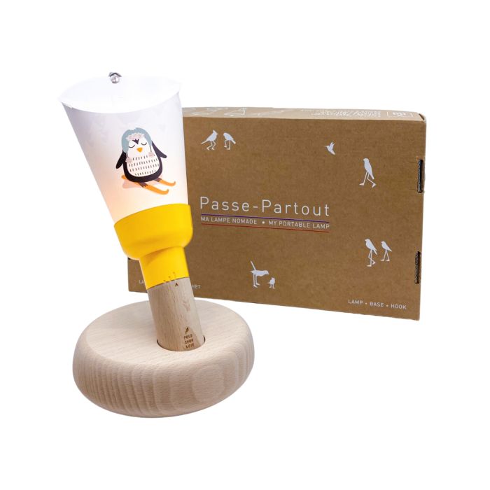 Coffret Lampe Nomade 5en1 Pingouin à ski, Maison Polochon Coffret Lampe Nomade 5en1 Pingouin à ski, Maison Polochon