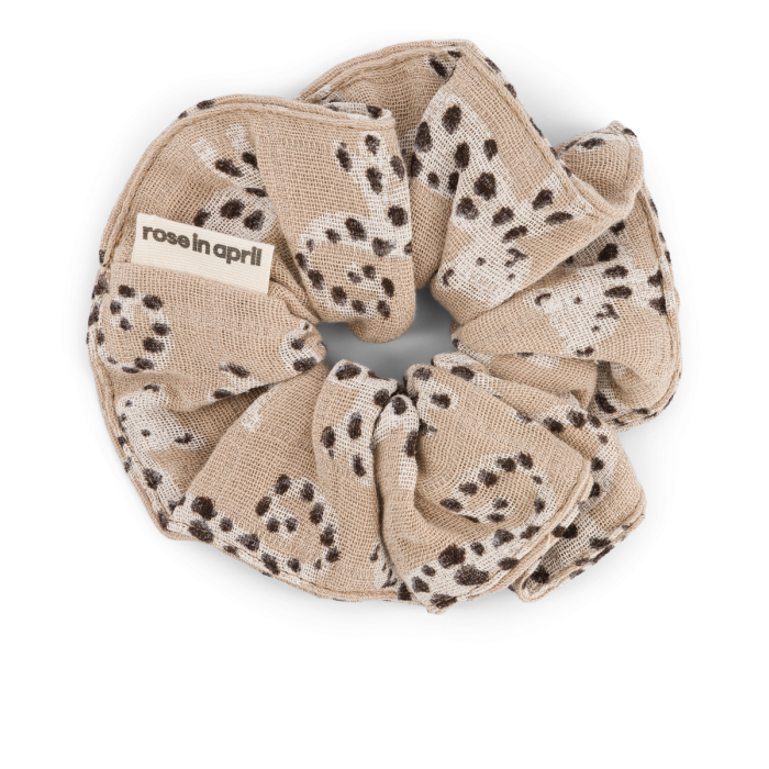 Scrunchie Baby Leo, Rose in April