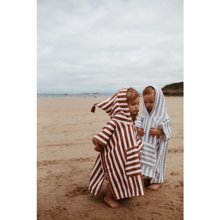 Caramel Kastanie Poncho, 4-6 Jahre (M), Rose in April